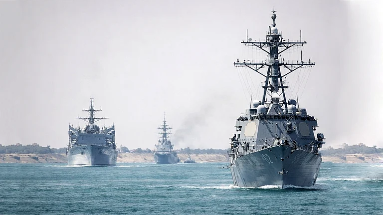 Iran to Impose Toll on Ships Passing Through Strait of Hormuz, Says Ibrahim Azizi