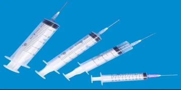 Reusable Syringes Still Being Sold in Pakistan Despite Ban, Major Concerns Raised