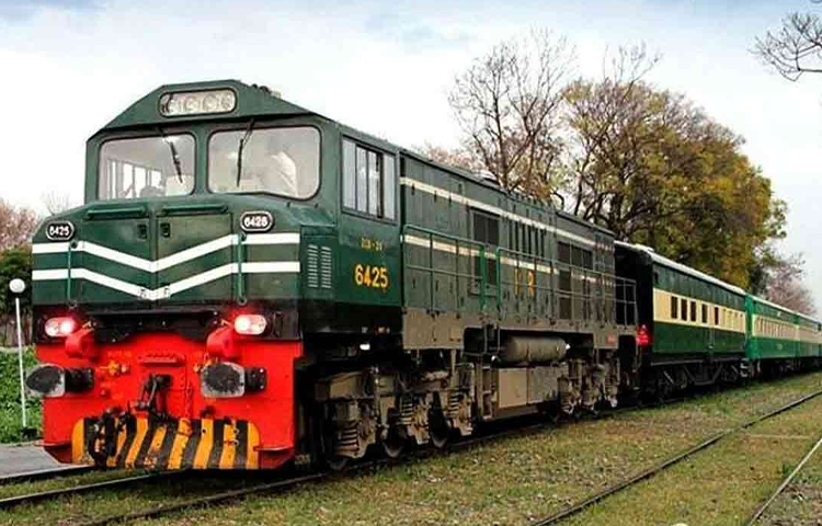 AC Failure in Jaffar Express Causes Severe Difficulties for Passengers