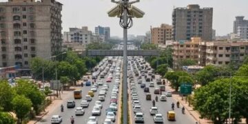 Karachi Launches E-Challan Drive Against Lane Violations on Shahrah-e-Faisal