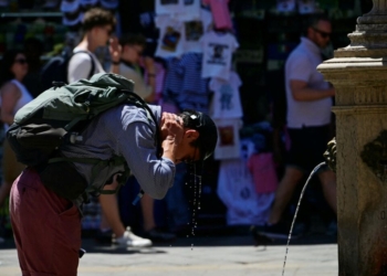 Why Is 35–40°C Normal in South Asia but Deadly in Europe?