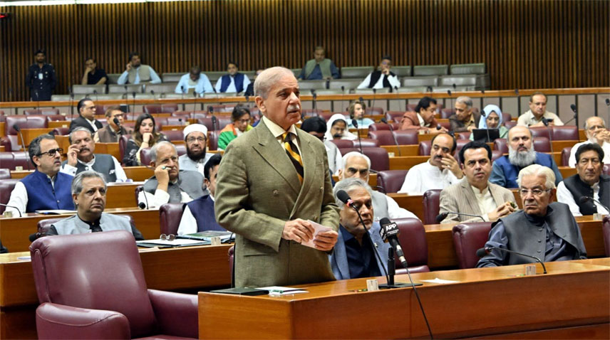 Prime Minister Announces Significant Reduction in Petroleum Prices Today — PakAlerts.net: Sansani Nahi, Srif Khabar — Your go-to digital hub for Breaking News, Analysis, Stories from Pakistan and around the World. Stay informed, Stay connected. Prime Minister Announces Significant Reduction in Petroleum Prices Today