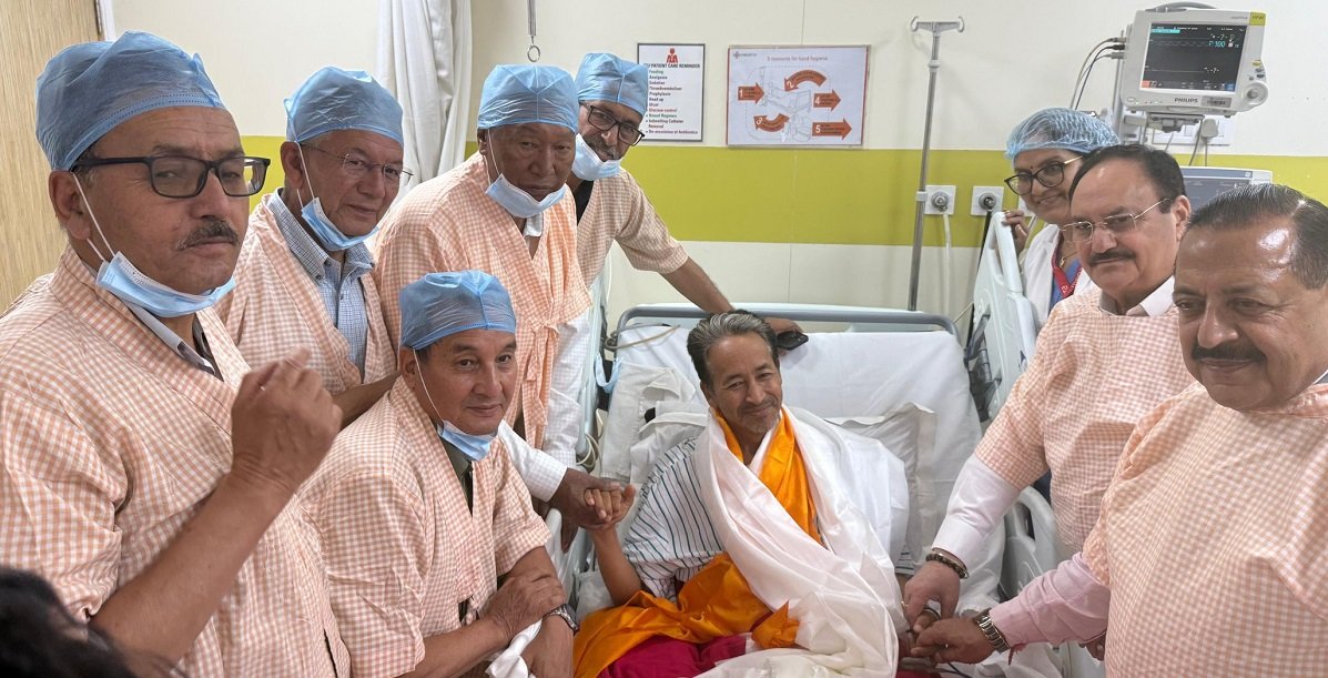Sonam Wangchuk Ends 26-Day Hunger Strike in Support of Student Protest — PakAlerts.net: Sansani Nahi, Srif Khabar — Your go-to digital hub for Breaking News, Analysis, Stories from Pakistan and around the World. Stay informed, Stay connected. Sonam Wangchuk Ends 26-Day Hunger Strike in Support of Student Protest