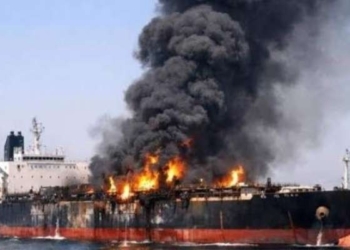 3 Pakistanis killed in Houthi attack on commercial vessel in Red Sea, Ishaq Dar strongly condemns