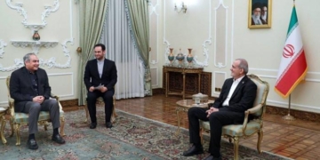 Meeting with Mohsin Naqvi: Iranian President Calls for Stronger Pakistan Iran Contacts