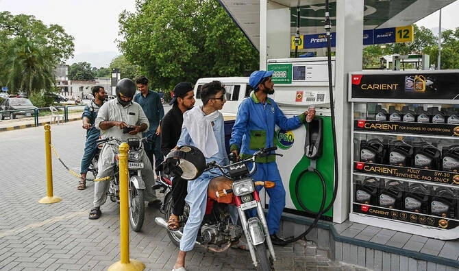 Digital system activated for Rs100-per-litre petrol relief under PM scheme