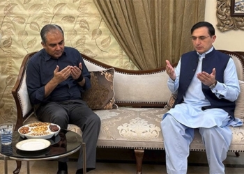 Gohar and Mohsin Naqvi Maintain Contact to Ease Tensions Despite Failed Talks — PakAlerts.net: Sansani Nahi, Srif Khabar — Your go-to digital hub for Breaking News, Analysis, Stories from Pakistan and around the World. Stay informed, Stay connected. Gohar and Mohsin Naqvi Maintain Contact to Ease Tensions Despite Failed Talks
