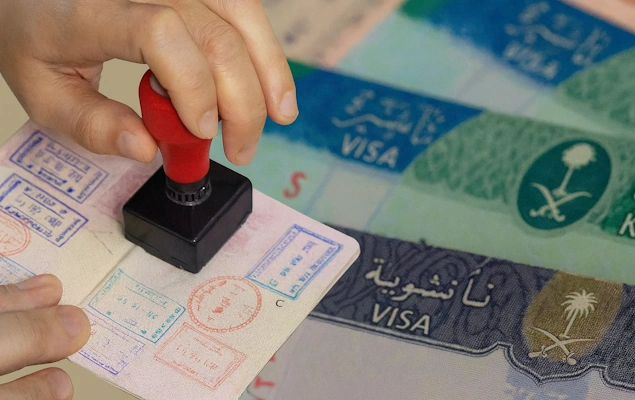 FIA Stops Three Passengers in Karachi Over Alleged Australia Migration Attempt Using Umrah Visas