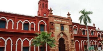 علی گڑھ مسلم یونیورسٹی سے لفظ مسلم ہٹانےکی تجویز پر بھارتی گولڈ میڈلسٹ اولمپیئن برہم
