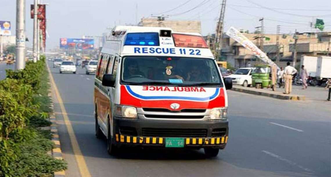 پنجاب کے علاقے شیخوپورہ اور ساہیوال میں ٹریفک حادثات میں 7 افراد جاں بحق، 20 زخمی