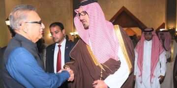 صدر مملکت عارف علوی سعودی عرب کے دورے پر مدینہ منورہ پہنچ گئے