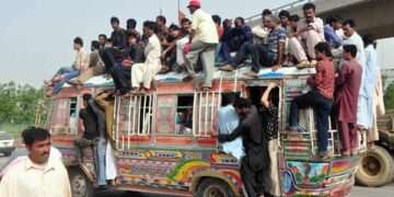 کراچی میں گیس کا بحران چھٹے روز بھی جاری، عوام کو مشکلات کا سامنا