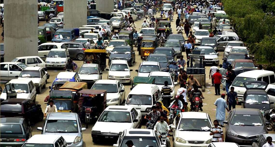 لاہور والے موٹر سائیکل اور گاڑیاں اپنے نام کروالیں، موٹر رجسٹریشن اتھارٹی کی  دس روز کی مہلت
