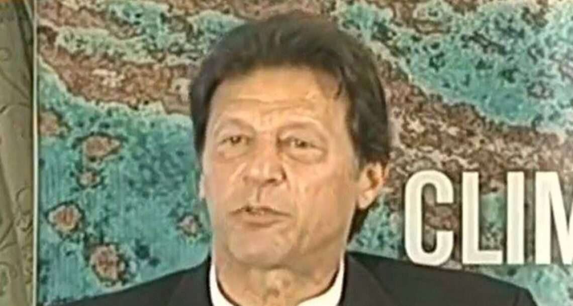آزادی کے بعد سے تعلیم کے شعبے پر کسی نے توجہ نہیں دی، اپنا قبلہ درست کریں۔ وزیر اعظم