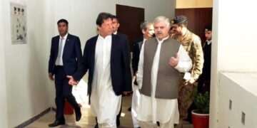 وزیر اعظم نے پشاور میں شیلٹر ہوم کا افتتاح کردیا