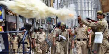 مقبوضہ کشمیر ضلع پلوامہ میں بھارتی فوج کے ظلم سے 4 کشمیری شہید