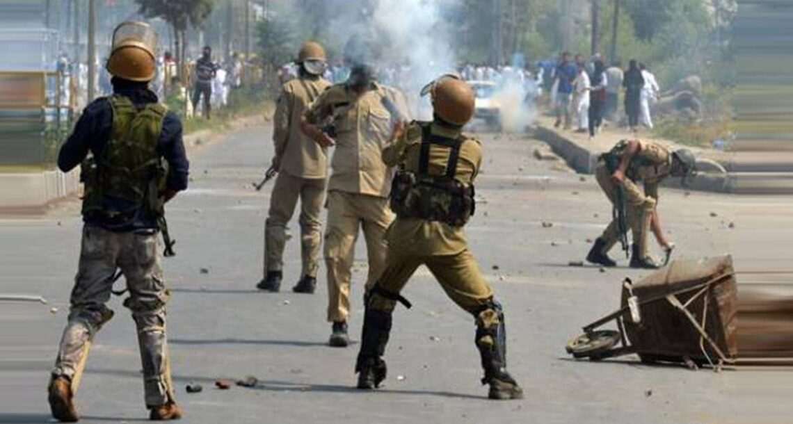 بھارتی فوجیوں کی مقبوضہ کشمیر میں دہشت گردی جاری، 9 کشمیری شہید