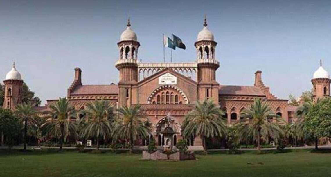 لاہور ہائیکورٹ کا بسنت منانے کے اعلان پر پنجاب حکومت سے جواب طلب