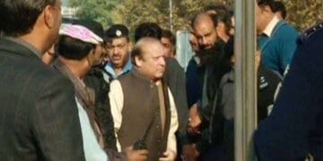 پاکپتن دربار اراضی کیس: چیف جسٹس کا مشترکہ تحقیقاتی ٹیم بنانے کا عندیہ