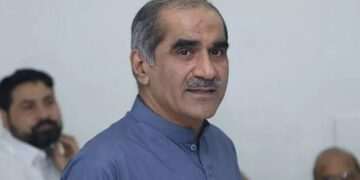 ریلوے خسارہ کیس: خواجہ سعد رفیق عدالت کے روبرو پیش