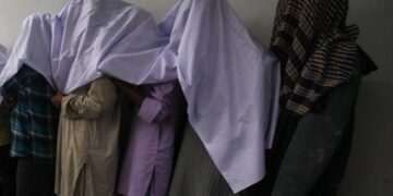 رینجرز کا سائبر کرائم میں ملوث ایک گروہ کے 10 کارندیں گرفتار