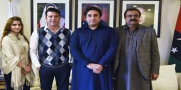 اداکار معمر رانا کی سیاست میں انٹری، پیپلز پارٹی میں شمولیت کا اعلان