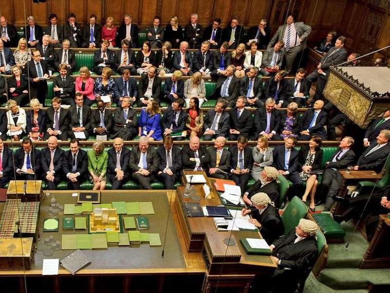 برطانوی ارکان پارلیمنٹ نے بغیر کسی معاہدے کے یورپی اتحاد سےعلیحدگی کو مسترد کردیا