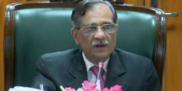 بڑھتی ہوئی آبادی کو نہ روکا تو یہ ملک کے لئے تباہی ہوگی: چیف جسٹس