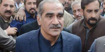 پیراگون ہاؤسنگ اسکینڈل:‌ احتساب عدالت کا خواجہ سعد رفیق کا 26 جنوری تک جسمانی ریمانڈ منظور