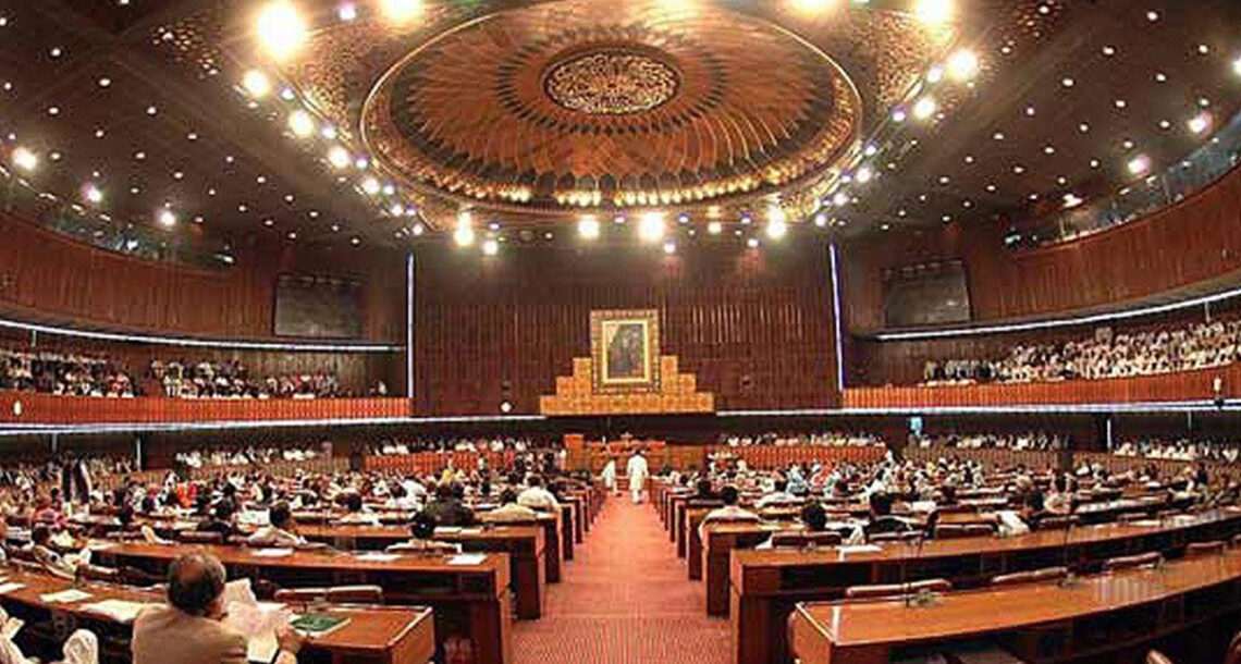 قومی اسمبلی میں پیپلزپارٹی اور (ن) لیگ نے احتجاج کی حکمت عملی تیار کرلی