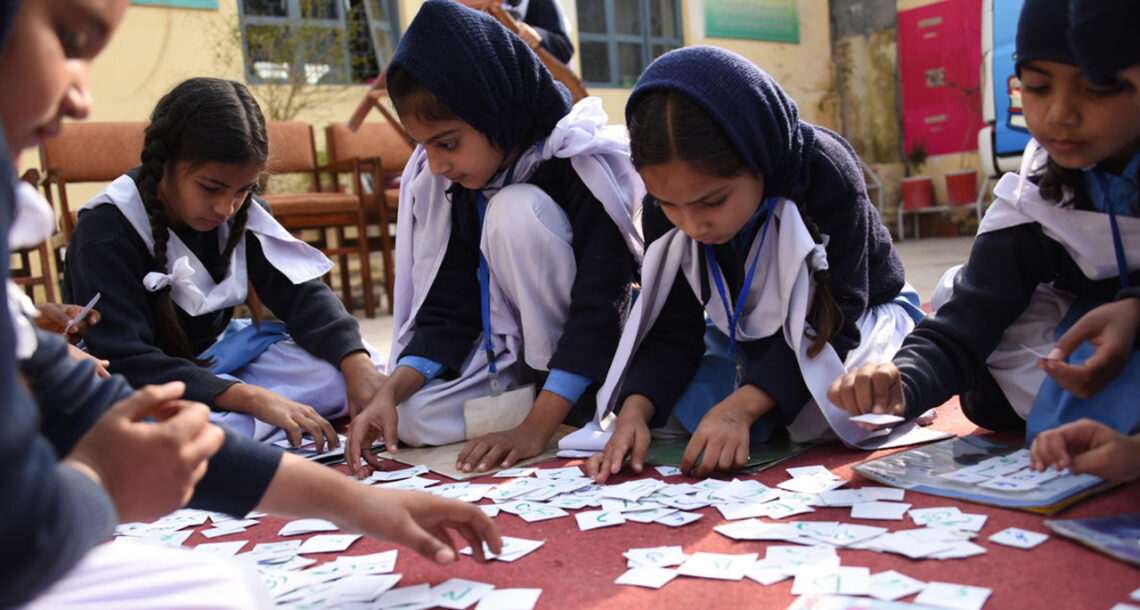 سپریم کورٹ کی جانب سے اسکول فیسوں میں کمی، تو اسکول مالکان نے سہولتیں بھی کم کردیں۔