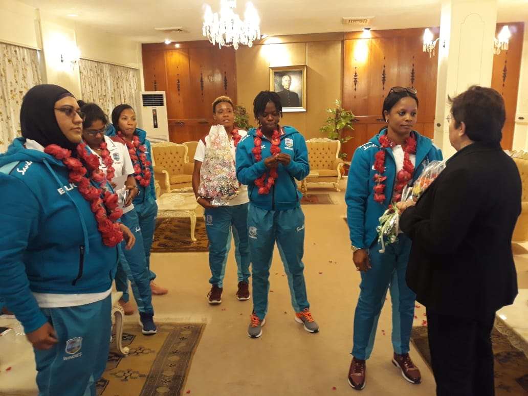 ویسٹ انڈیز ویمن کرکٹ ٹیم کراچی پہنچ گئی، شاندار استقبال