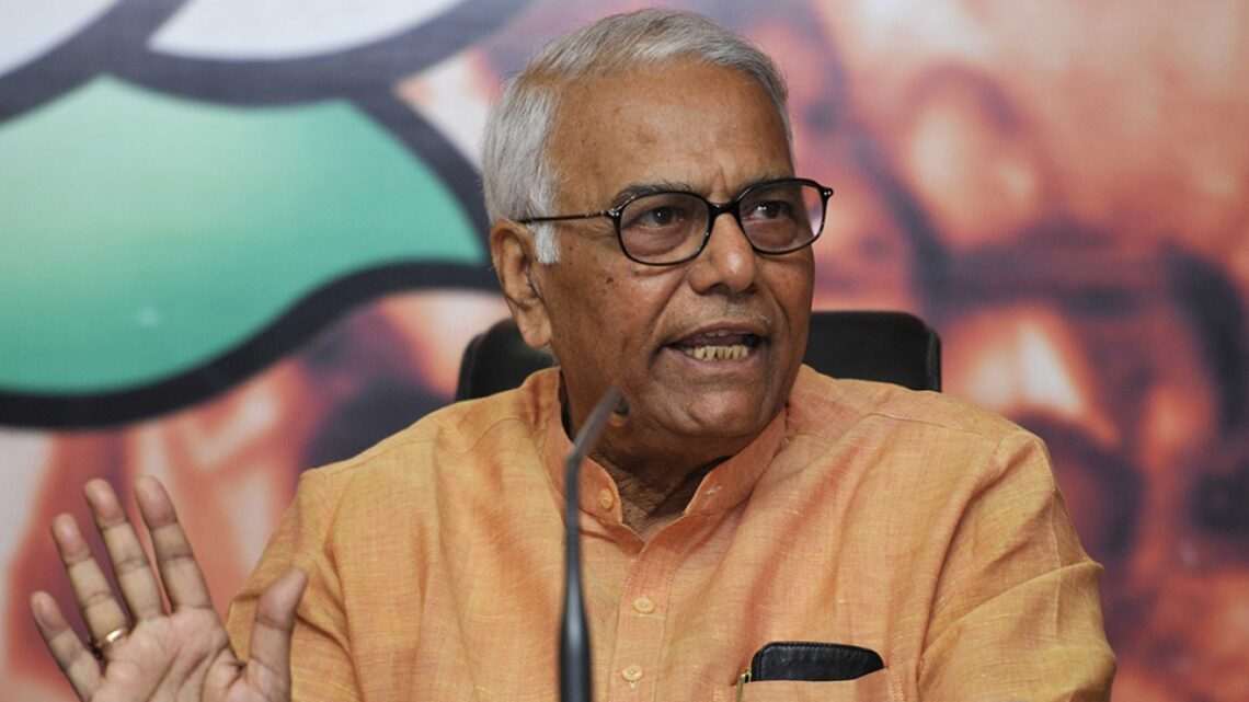 مقبوضہ کشمیر پر بھارت کا کنٹرول ختم ہوچکا ہے. سابق بھارتی وزیر خزانہ یشونت سنہا