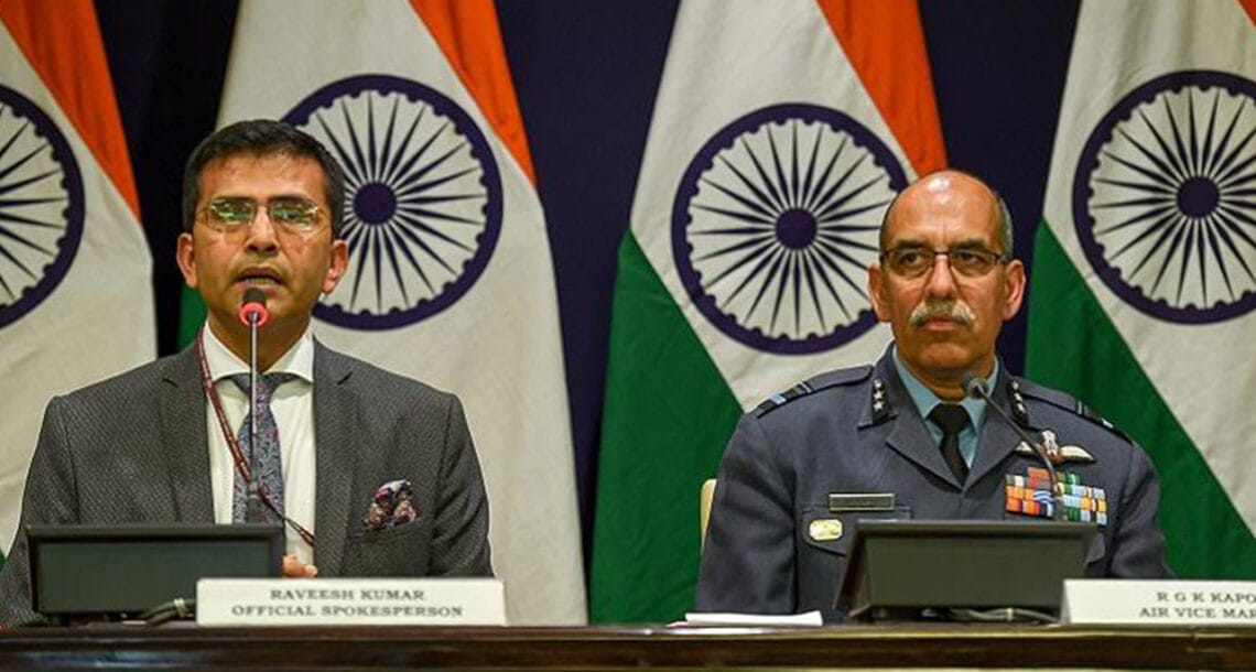 بھارتی وزارت خارجہ کا اپنے ونگ کمانڈر کے لوٹ کر نہ آنے کی تصدیق