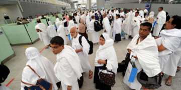 سرکاری حج سے پرائیویٹ حج سستا ہوگا.  پرائیویٹ ٹور آپریٹرز