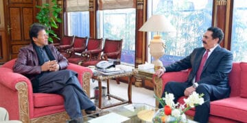 وزیر اعظم عمران خان کی اسلامی فوجی اتحاد کے سربراہ راحیل شریف سے ملاقات