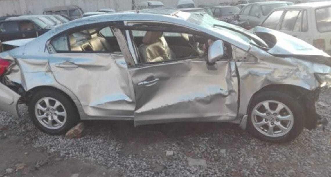 اسلام آباد: سیکٹر ایف سیون تھری میں تیز رفتار کار نالے میں گرنے سے 3 خواتین جاں بحق