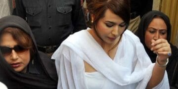 کرنسی اسمگلنگ کیس: عدالت نے ایان علی کے تمام اثاثوں کی تفصیل طلب کرلیں