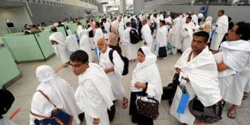 حج پالیسی 2019 : پاکستانی حاجیوں کو قربانی کے بغیر 4 لاکھ 36 ہزار روپے سے زائد اخراجات ادا کرنے ہوں گے