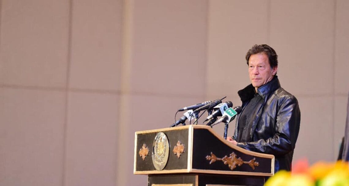 حکومت ملک میں غریب اور مستحق افراد کی مدد و معاونت کے لیے جلد پروگرام کا اعلان کرے گی. وزیر اعظم