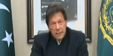 اگر بھارت نے حملے کیا تو جواب دینے کے علاوہ کوئی دوسرا آپشن نہیں ہوگا۔ وزیر اعظم عمران خان