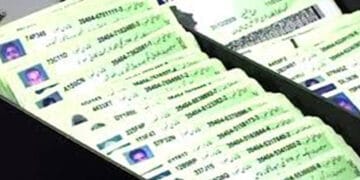 خود کو افغانی ظاہر کرنے والے  پاکستانیوں کے شناختی کارڈز بلاک کردیئے