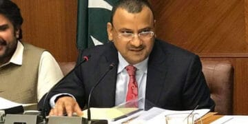 سندھ ہائیکورٹ کا سابق صوبائی وزیر قانون کے خلاف نیب ریفرنس دائر کرنے کا حکم