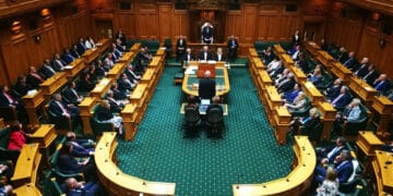 سانحہ کرائسٹ چرچ:‌ نیوزی لینڈ کی پارلیمنٹ کا آغاز تلاوت قرآن پاک سے ہوا