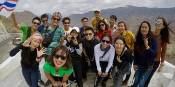 غیرملکی سیاحوں کے ویزے کیلئے این او سی کی شرط ختم