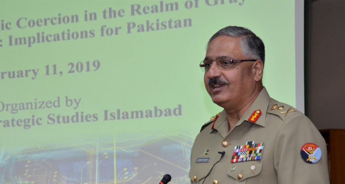 دنیا کی کوئی طاقت پاکستان کو ختم نہیں کرسکتی جب تک نوجوانوں نے پاکستان کا پرچم تھاما ہوا ہے. جنرل زبیر محمود