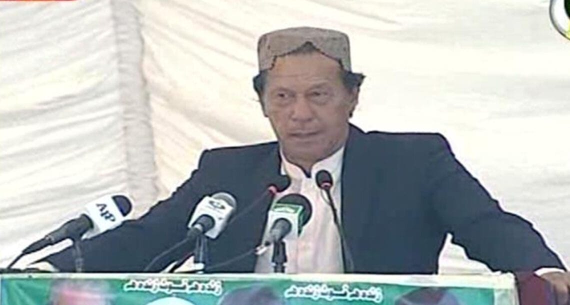 بھارت ہو یا کوئی سپر پاور، میں اور قوم آخری دم تک لڑیں گے. وزیر اعظم کا تھر سے خطاب