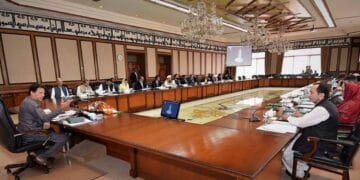 وزیراعظم عمران خان کی زیرصدارت وفاقی کابینہ کا اجلاس جاری