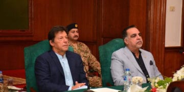 وزیراعظم عمران خان کا کراچی کیلئے 162 ارب کے پیکیج کا اعلان