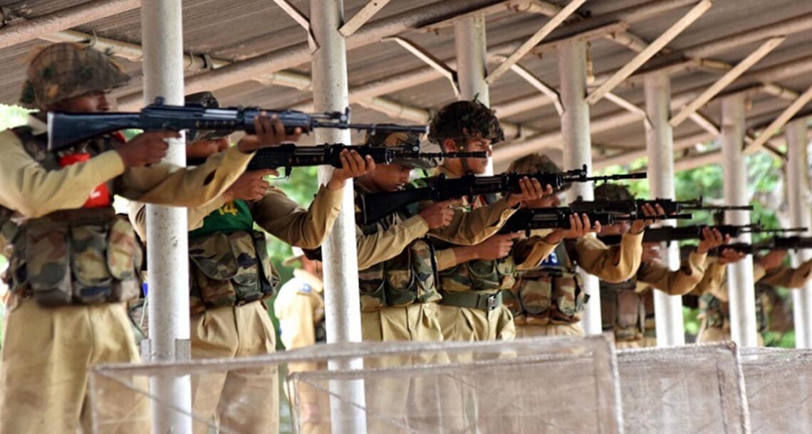 امریکی اخبارنے بھارتی فوج کا پول کھول دیا، بھارتی فوج کے 68 فیصد آلات قدیم قرار